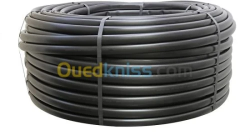 Tuyau goutte a goutte (d'irrigation).