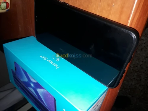 Honor 8x