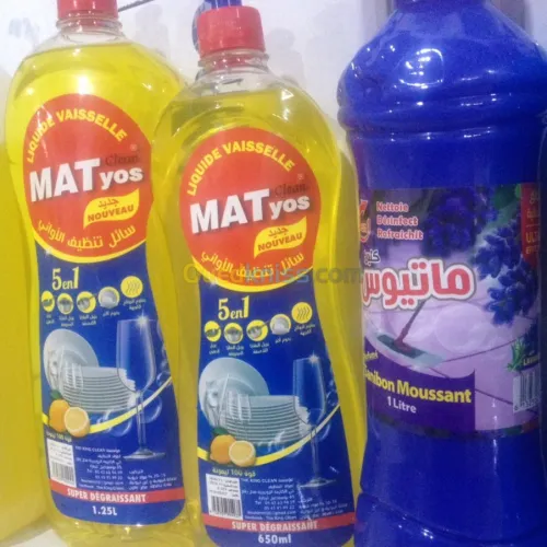 Préparateur et formateur des produits détergents 