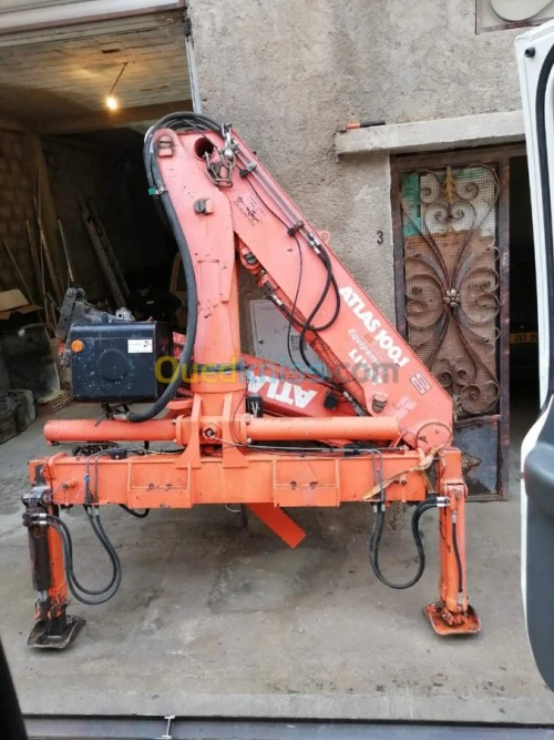 GRUE ATLAS 100.1