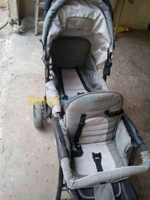 Poucette pour jumeaux 