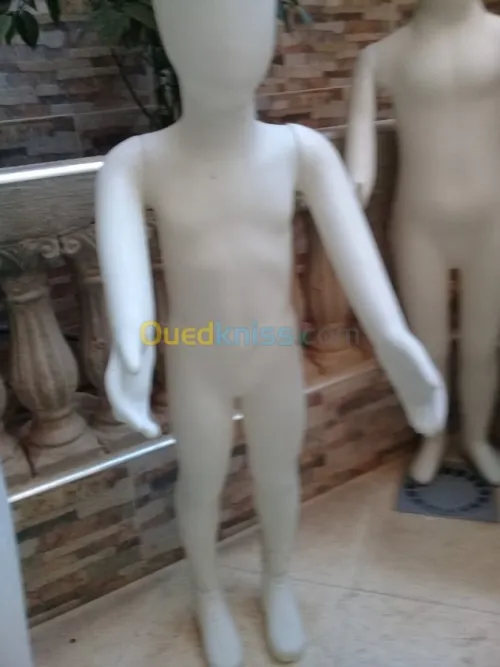 Poupée Mannequin enfant cadet