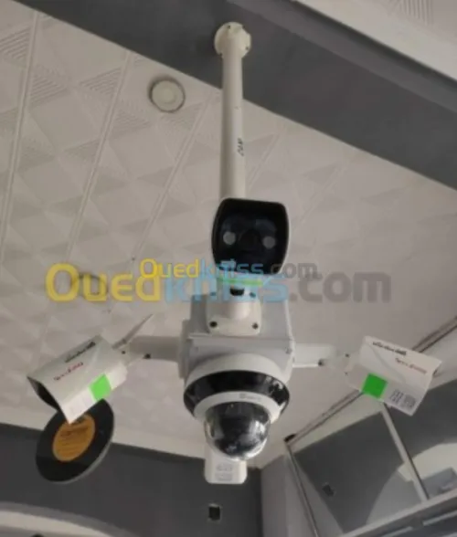 Installation de caméra et alarme
