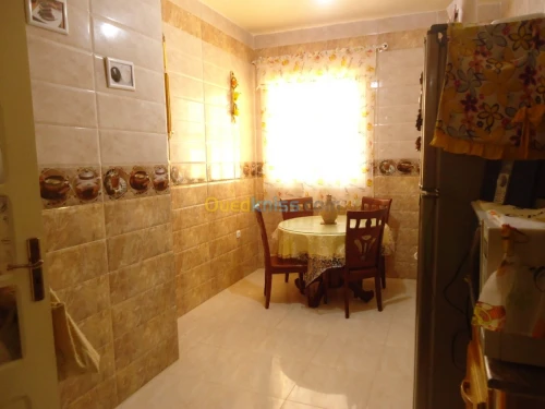 Vente Niveau De Villa F3 Oran Marsat el hadjadj