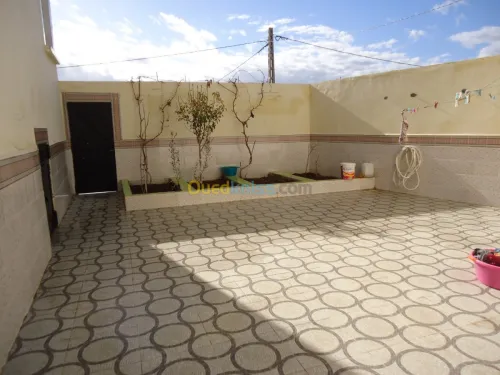 Vente Niveau De Villa F3 Oran Marsat el hadjadj
