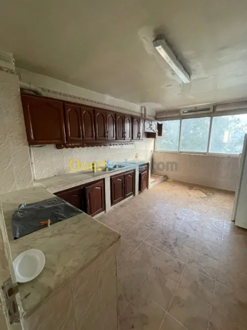 Location Appartement F5 Alger Bab ezzouar