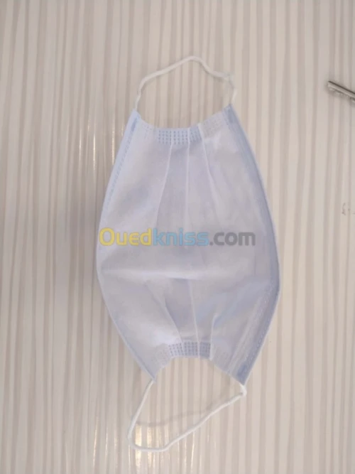 Vente bavettes chirurgicale trois plis