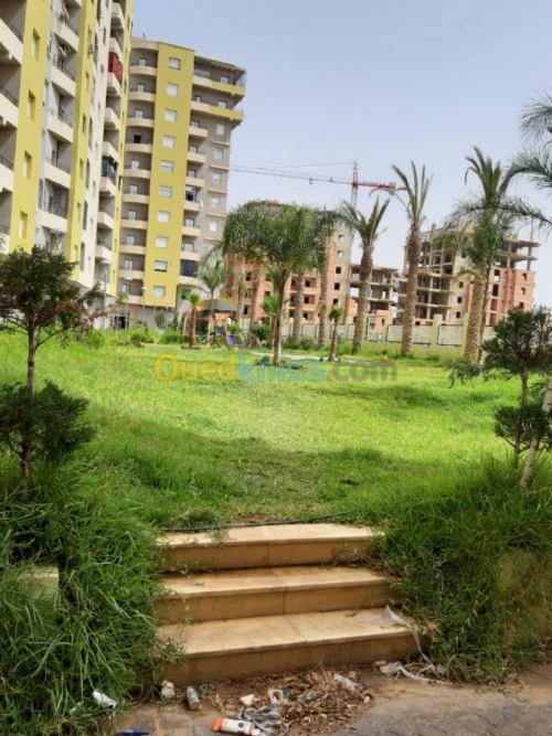 Location Appartement F5 Relizane Relizane