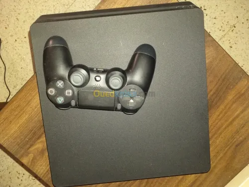 Ps4 slim 500Go 