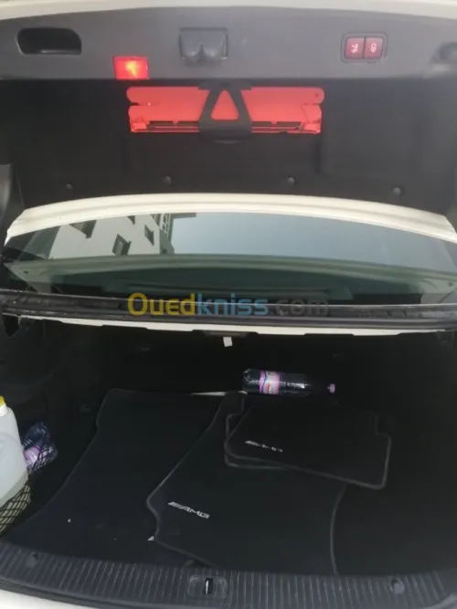 Mercedes Benz Classe E 2011 AVANTGARDE Pack AMG