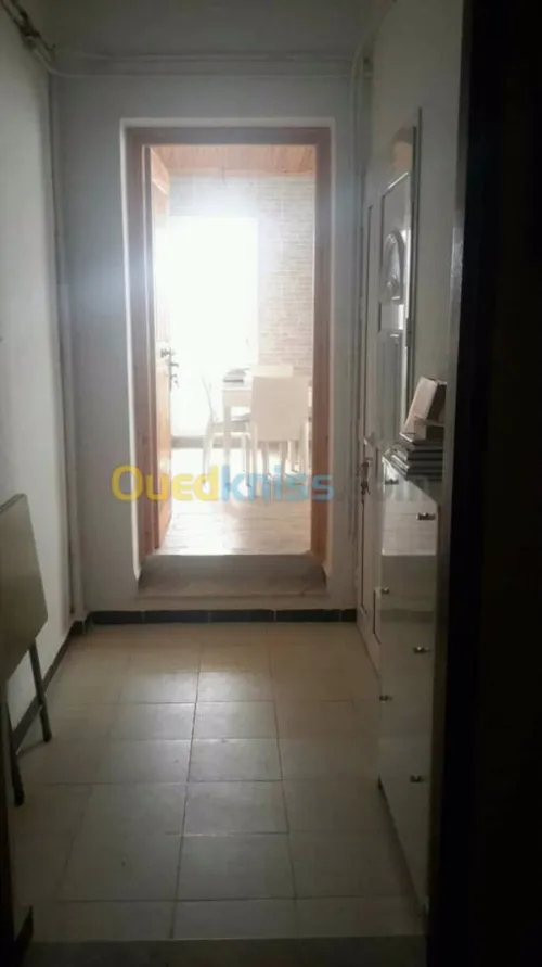 Vente Appartement F5 Alger Bordj el bahri