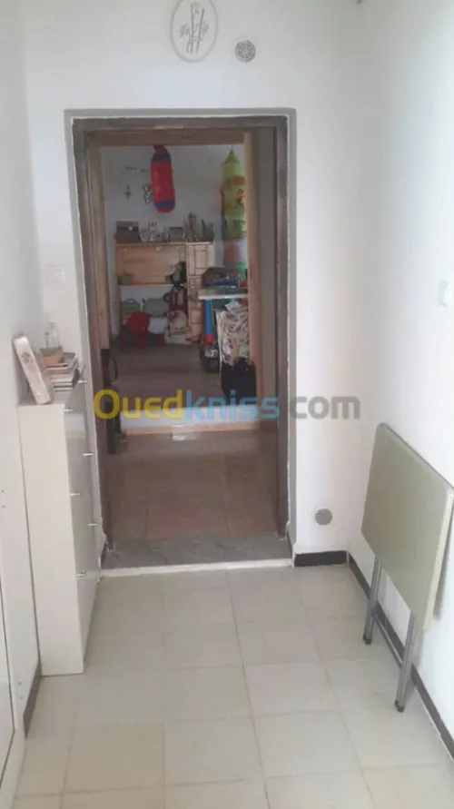 Vente Appartement F5 Alger Bordj el bahri