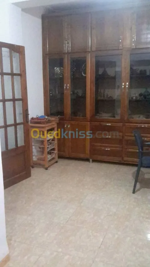 Vente Appartement F5 Alger Bordj el bahri