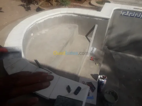 PISCINES Construction & réalisation