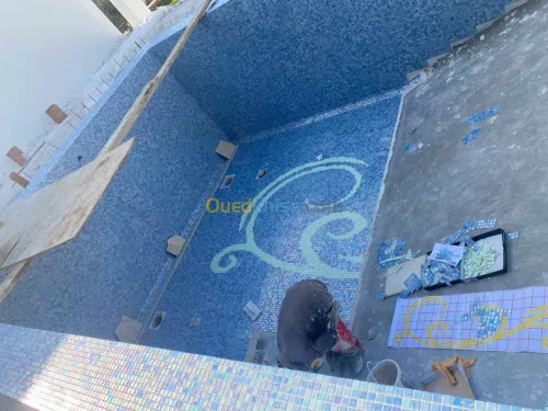 PISCINES Construction & réalisation