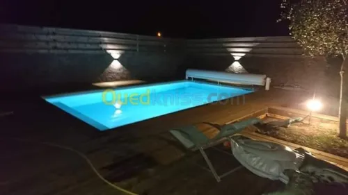 PISCINES Construction & réalisation