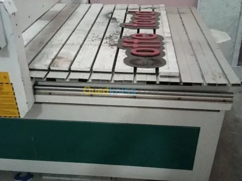 CNC ROUTER WOODWORKER (fraiseuse )