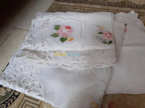 Nappes serviettes napperons