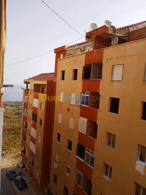 Vente Appartement F2 Tizi ouzou Ait chaffaa
