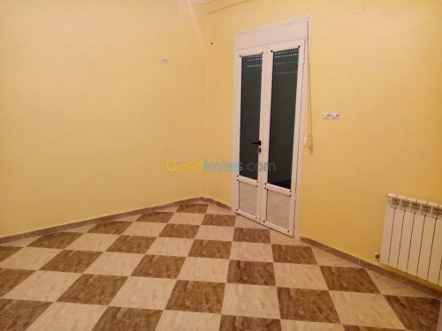 Location Appartement F3 Relizane Oued rhiou