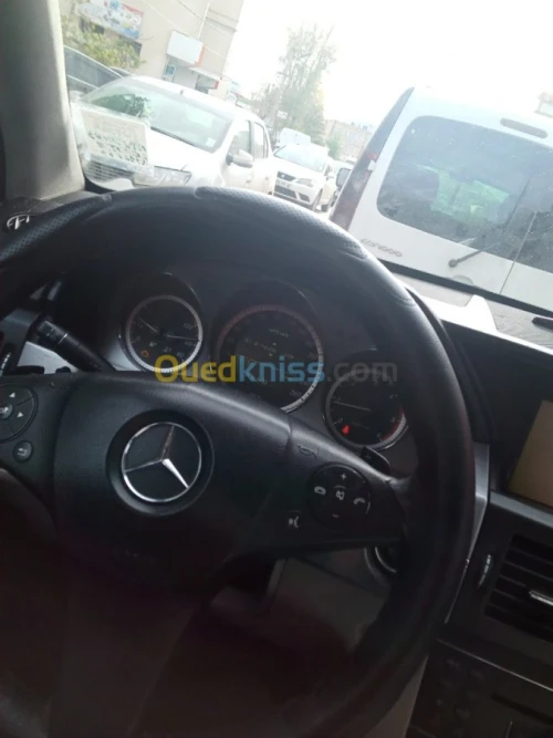 Mercedes Benz CLK 2010 GLK Rakb moteur 5 ligne 