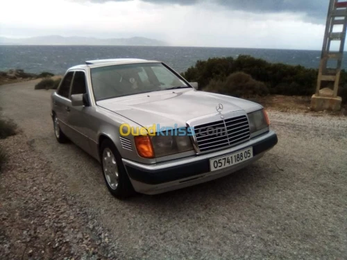 Mercedes Benz Classe E 1988 W124