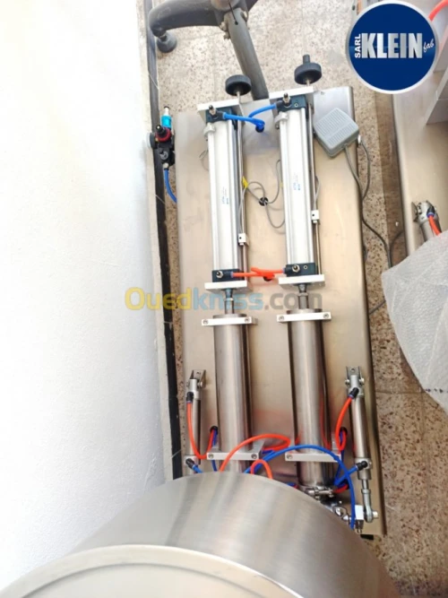 Remplisseuse liquide / visqueux (Doseur)