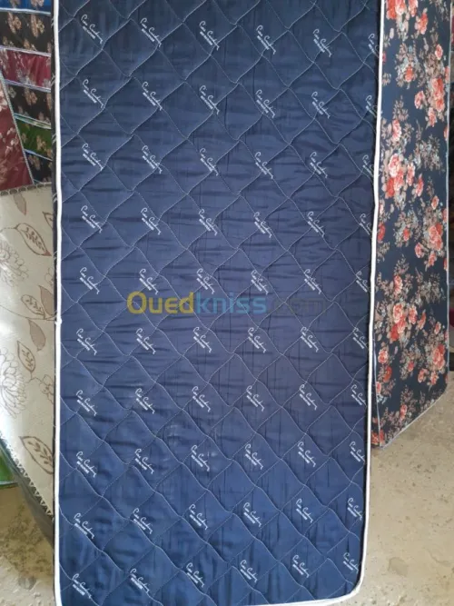 MATELAS ORTHOPÉDIQUE