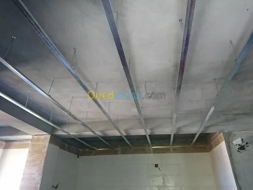 pvc placoplatre electricité  peinture 