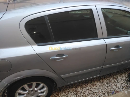 Opel Astra 2005 