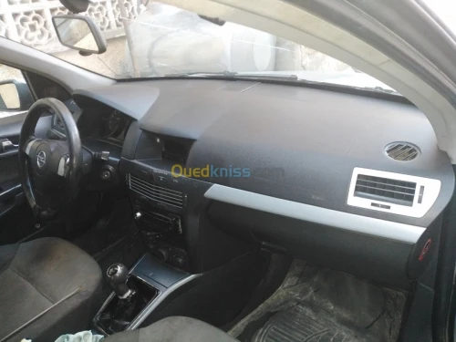 Opel Astra 2005 