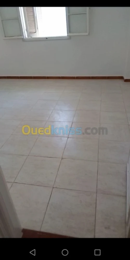 Vente Appartement F3 Mostaganem Mezghrane