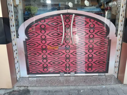 Habillage vitrine et aluco
