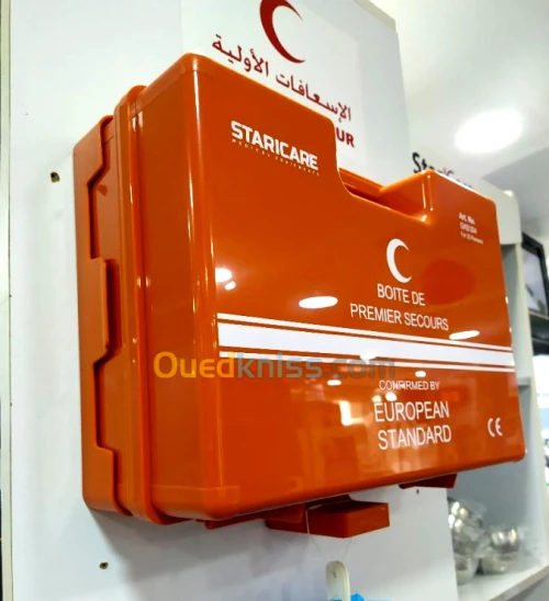 BOITE A PHARMACIE Boite de Premiers Secours