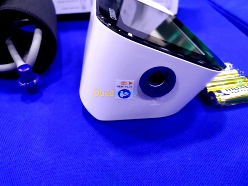 TENSIOMÈTRE OMRON M7 ☆(Nouveau modèle)