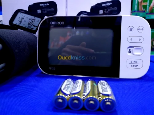 TENSIOMÈTRE OMRON M7 ☆(Nouveau modèle)