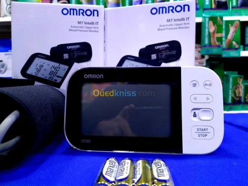 TENSIOMÈTRE OMRON M7 ☆(Nouveau modèle)