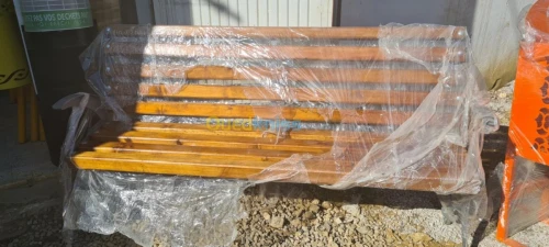  Bancs et Poubelles Public 