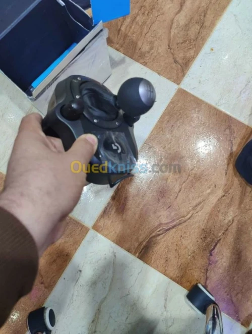 Volon Logitic G29 + Shifter Logitic