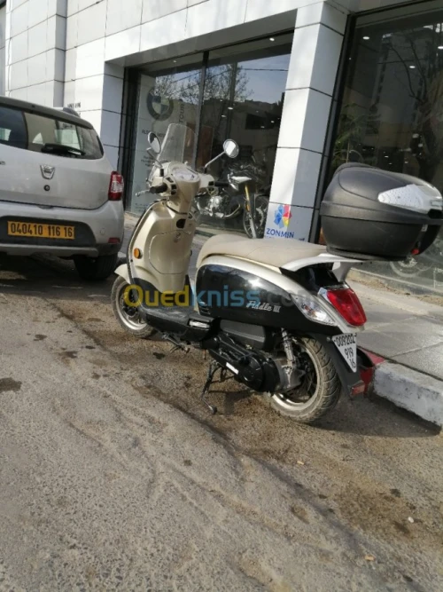 Sym  Fidelle 3 200i 