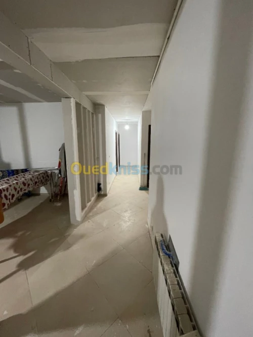 Vente Appartement F4 Alger Dely brahim