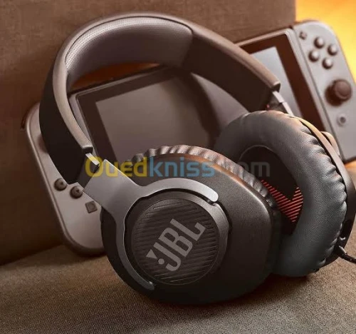 JBL QUANTUM 100