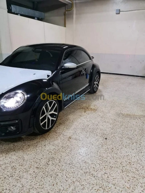 Volkswagen New Beetle 2020 