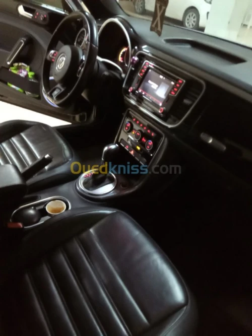 Volkswagen New Beetle 2020 