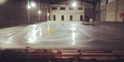 Dallage industriel et résine époxy à usages industriel et médical