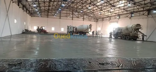 Dallage industriel et résine époxy à usages industriel et médical