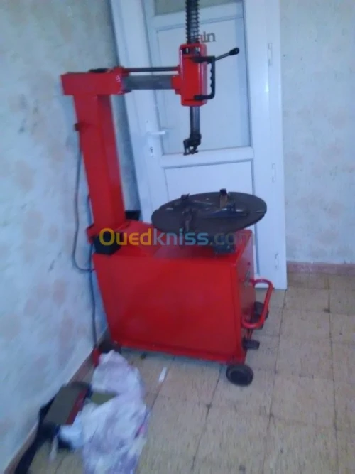 Machine demente pneu mark cent Italiën