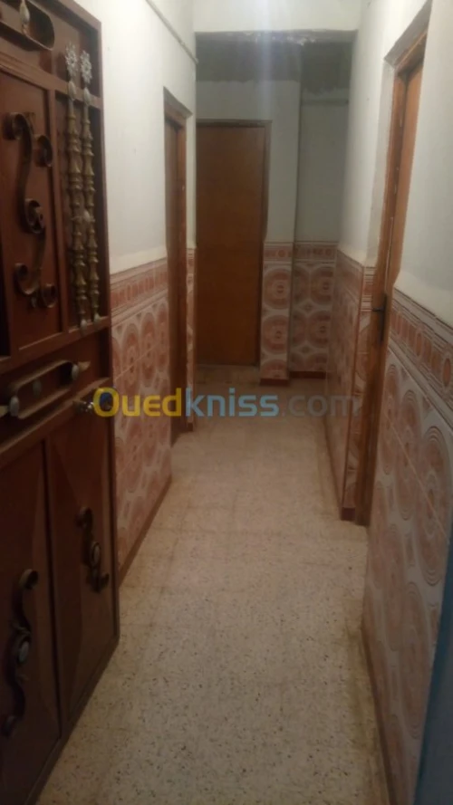 Vente Appartement F2 Ain defla Tarik ibn ziad
