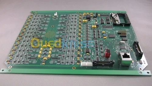 خدمات إصلاح غطاء PCB الإلكترونية   