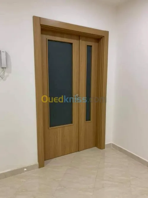 FABRICATION DE PORTE , CUISINE EQUIPEE